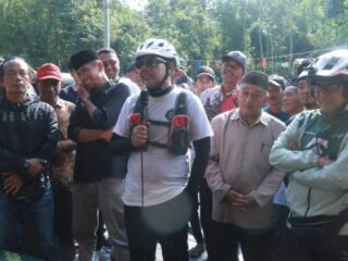 Bupati Haris Tinjau Jembatan Penghubung Desa Condong – Brabe