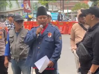 Diduga Bermasalah, Aliansi L3GAM Kepung Kantor Bupati Probolinggo: Calon Dirut Perumdam Masih Berperkara di PTUN